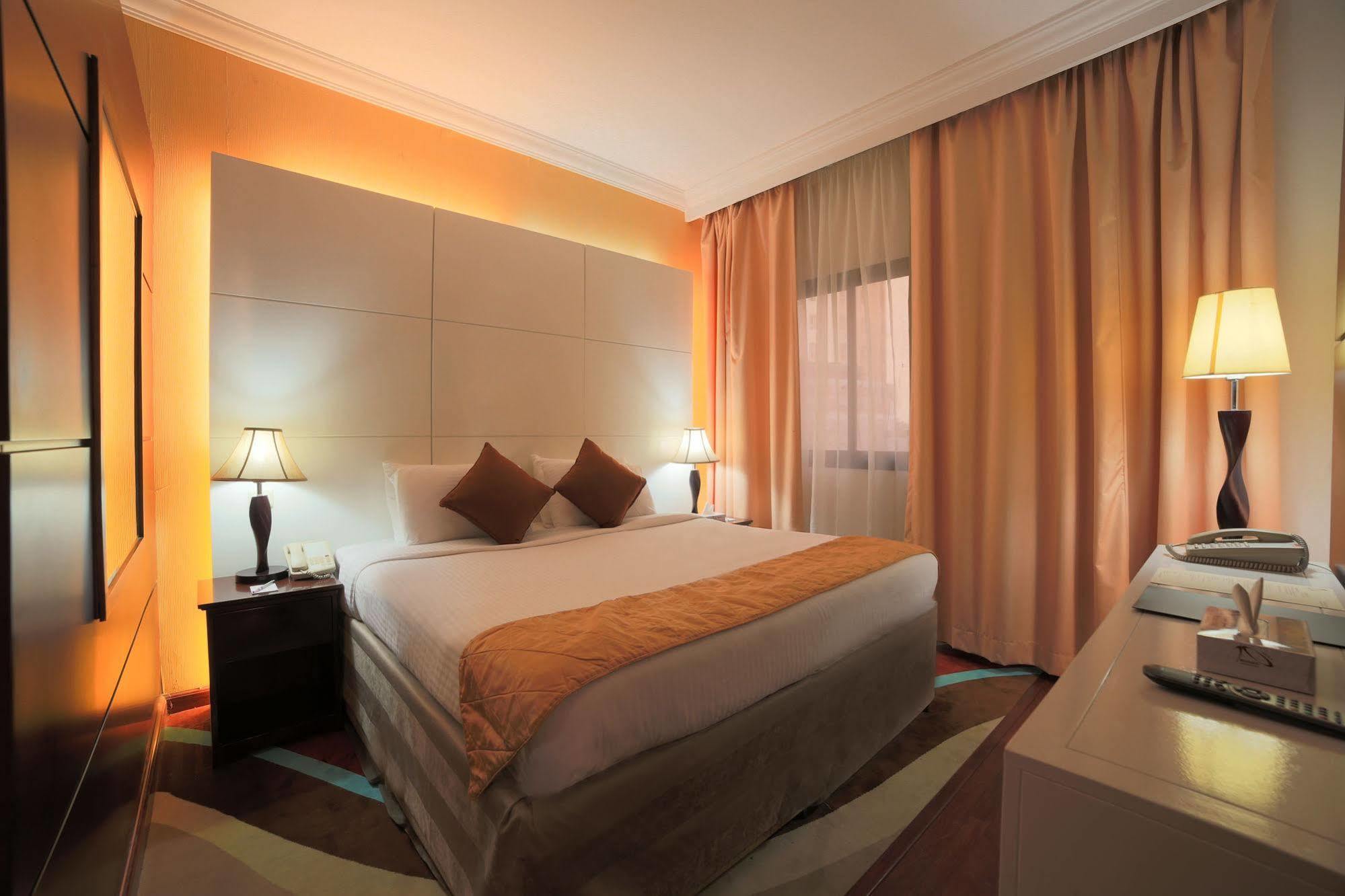 Mobark Plaza Hotel Makkah Mecca Exterior photo